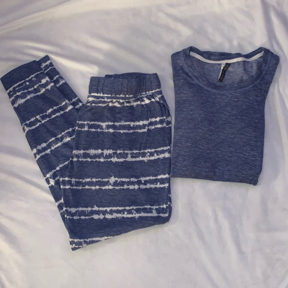 Lounge Set